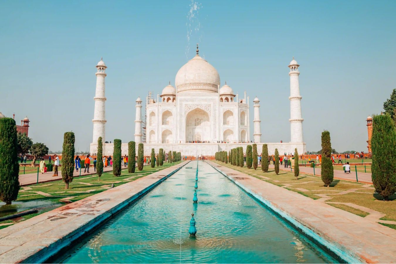 Taj Mahal Day Tour From Mumbai